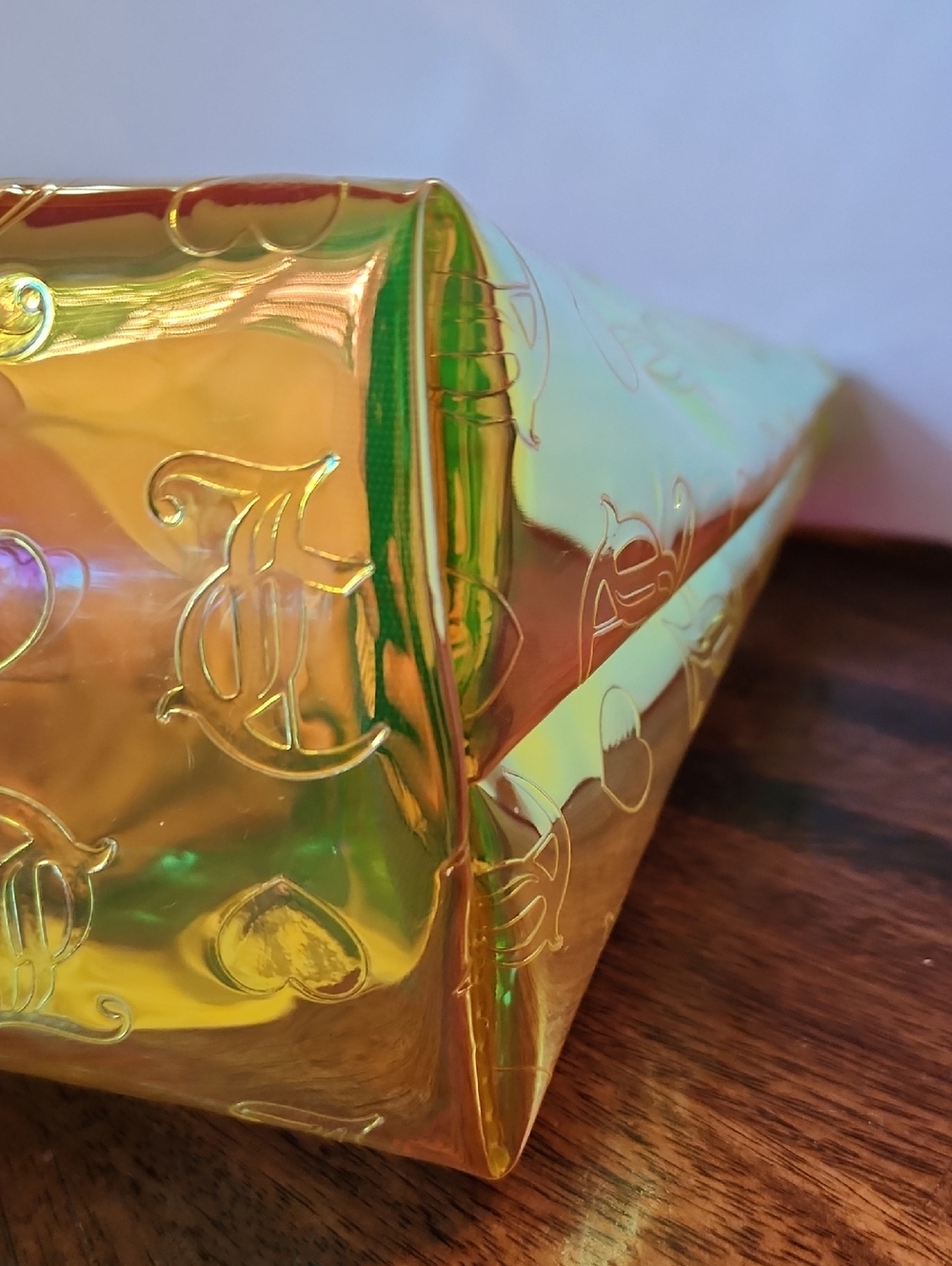 Juicy Couture Iridescent Green-Gold Holographic Pouch - Picture 5 of 7